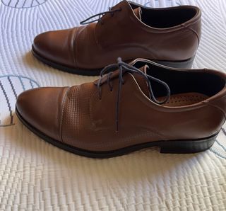 Zapatos de vestir marrones