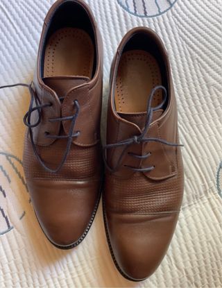 Zapatos de vestir marrones