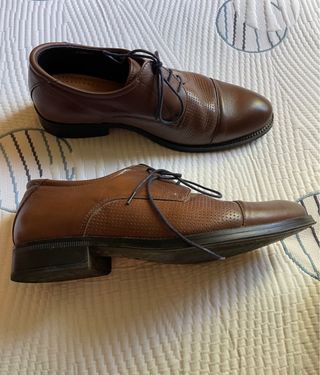 Zapatos de vestir marrones