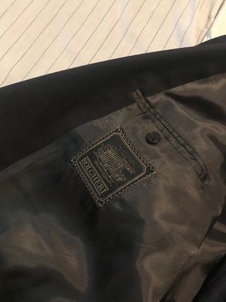 Dos chaquetas de vestir