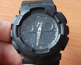 Reloj Casio G-Shock GA-100 Analógico Digital Negro