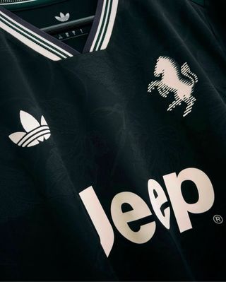 Kenan Yıldız Juventus Third Kit UCL 25/26
