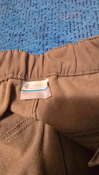 Pantalón Columbia Talla S (30W 32L)
