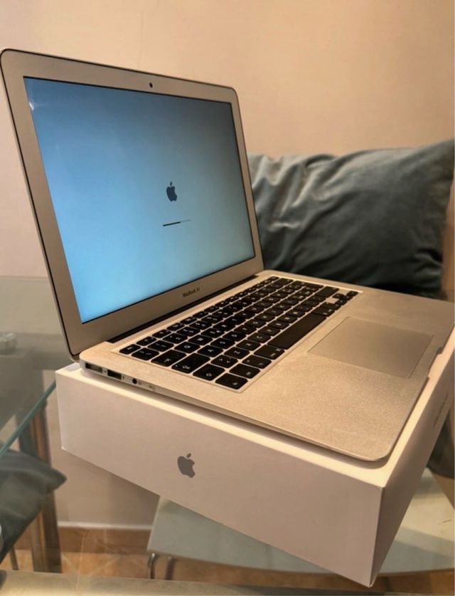 MacBook Air 13" (mid 2012) Cover e Caricabatterie