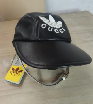 Gorra Gucci Negra Cuero
