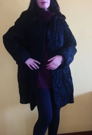 Cappotto in pelle di astracán nero