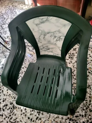 Sedie da giardino. 4 unità