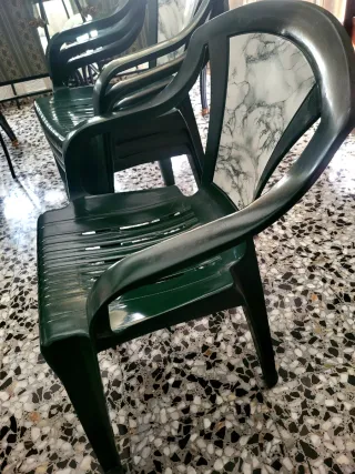 Sedie da giardino. 4 unità
