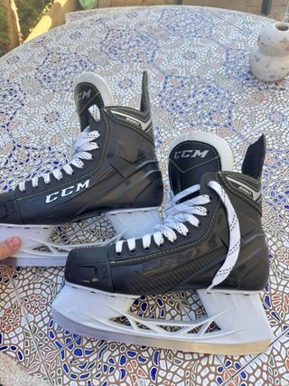 Patines de Hielo CCM talla 42