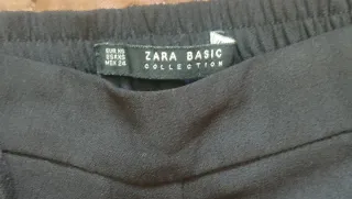 Pantalón negro tela holgada Zara Basic