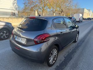 Peugeot 208 2018