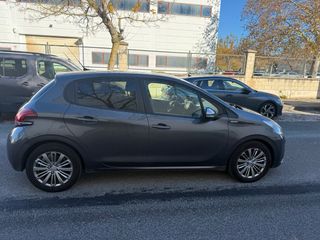 Peugeot 208 2018