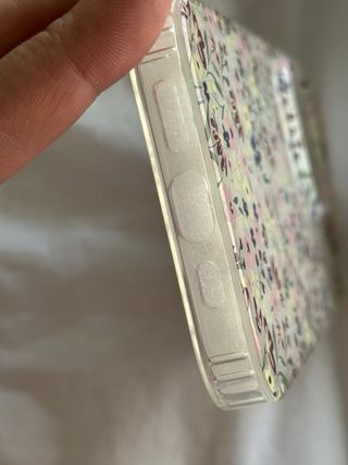 Funda iPhone 14 Pro floral