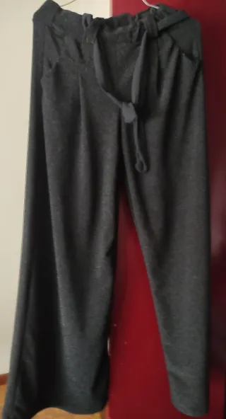 Pantalón negro ,brillo talla única