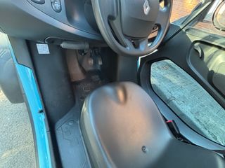 Renault Twizy 2020 en perfecto estado