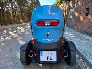 Renault Twizy 2020 en perfecto estado