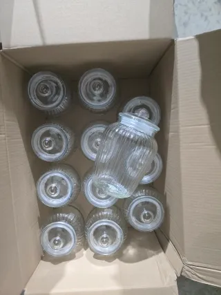 12 Tarro de cristal con tapa