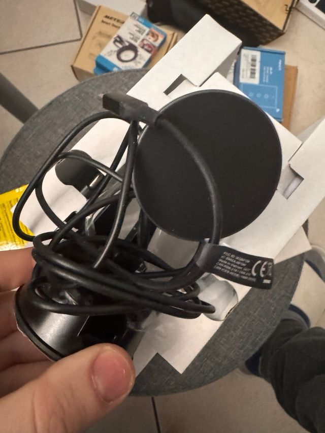 Scosche MagicMount Charge Pro Qi 15W