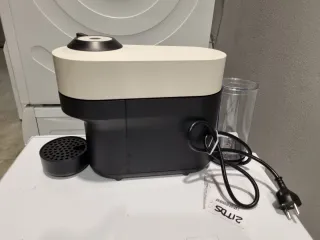 Cafetera Nespresso Krups Vertuo Pop