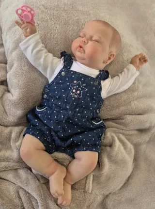 Bebé Reborn realista