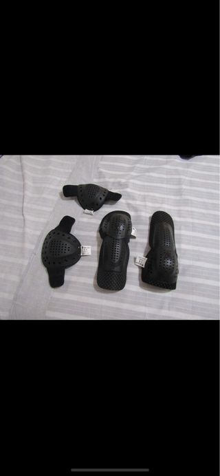 Chaqueta moto Dainese mujer T40 negra