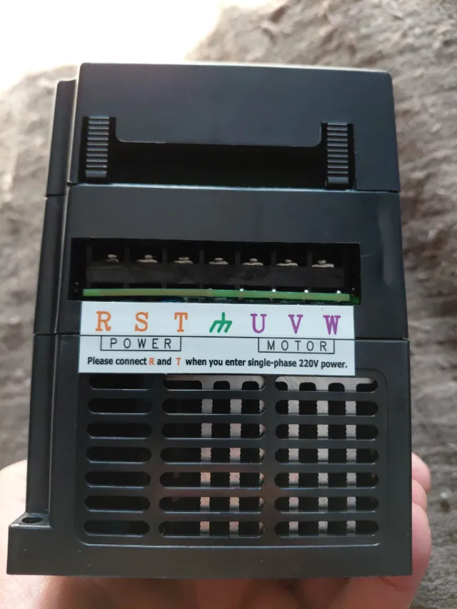 Variador Frecuencia VEVOR 220V 0.75KW