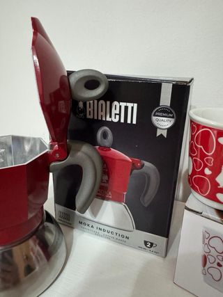 Moka Induction Bialetti + 2 Tazzine