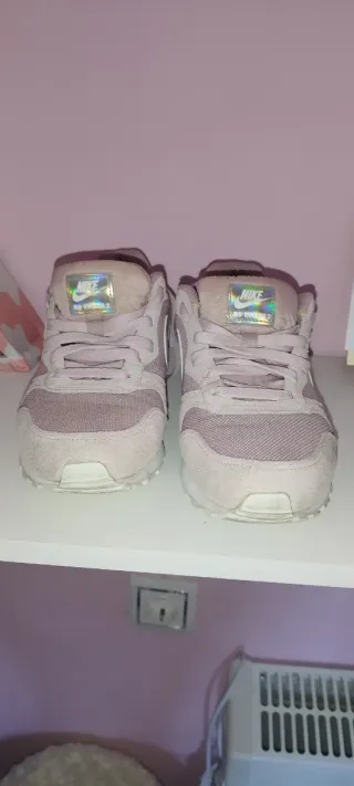 Deportivas Nike Mujer Rosas y Blancas