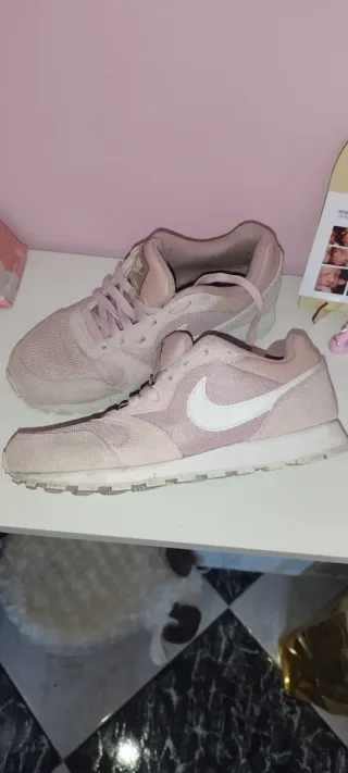 Deportivas Nike Mujer Rosas y Blancas