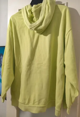 ‼️ NO NEGOCIABLE ‼️ Sudadera Bershka