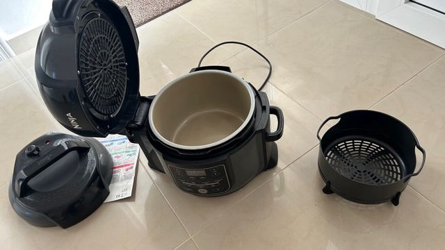 Ninja Foodi Olla a Presión y Air Fryer