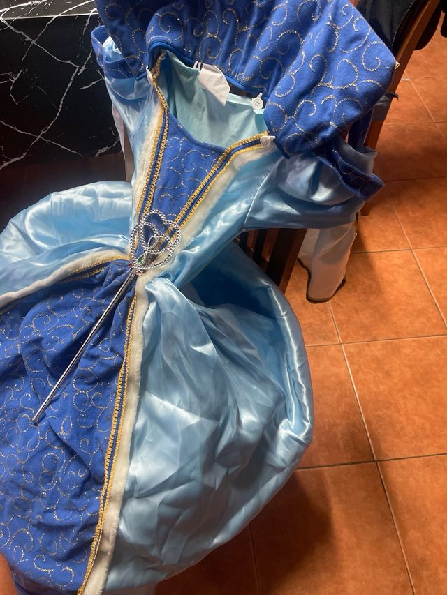 Costume Principessa Blu con Bacchetta 6/7 Anni