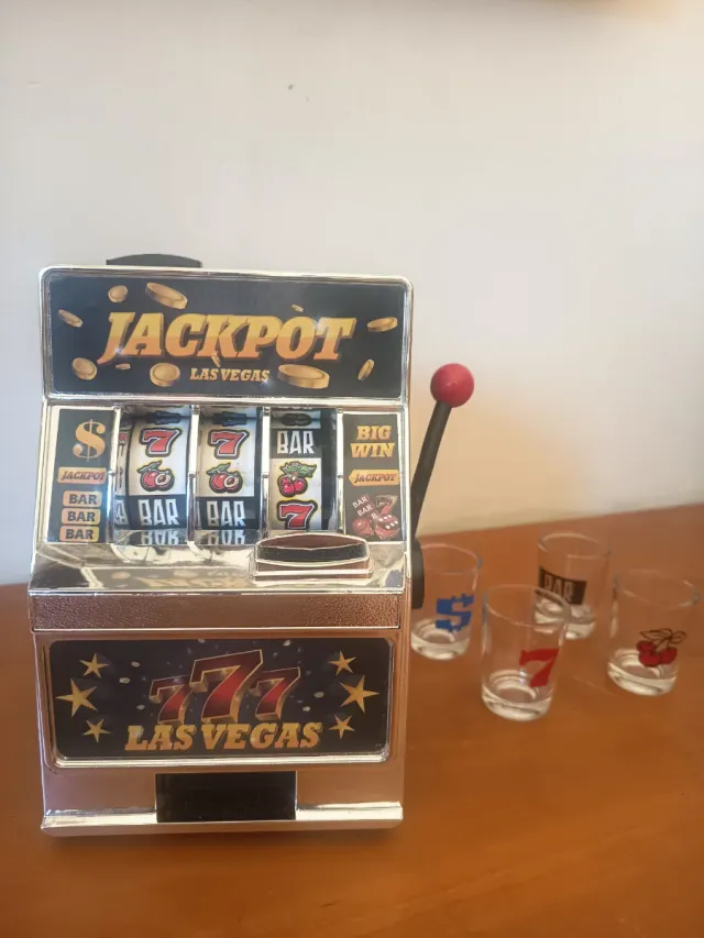 Juego de mesa Las Vegas Jackpot / Hucha