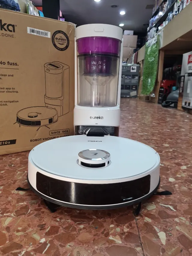 Robot Aspirador y Fregasuelos Eureka NERE10s
