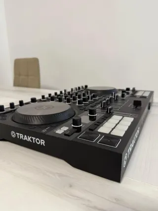 Native Instruments Traktor S4 MK3