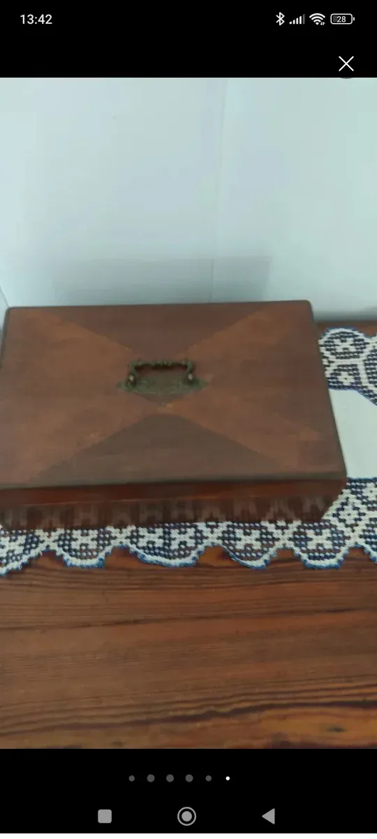 Neceser antiguo de madera