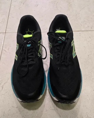 Zapatillas New Balance 680 Negras y Turquesa