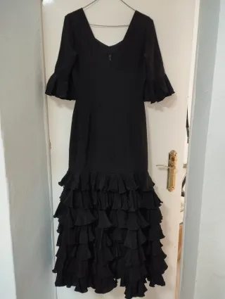 Vestido Flamenca Negro Hecho a Mano