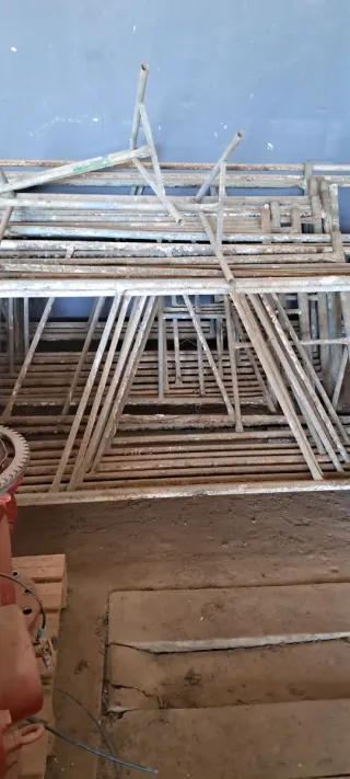 Andamio de hierro para construcción