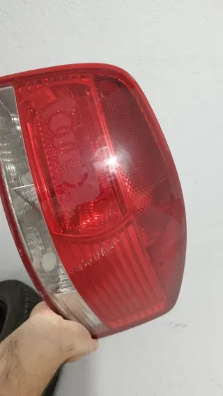 Piloto trasero derecho Audi A3