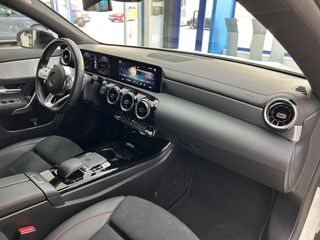 Mercedes-Benz Clase CLA 200d AMG Line, Black Line