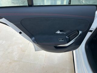 Mercedes-Benz Clase CLA 200d AMG Line, Black Line