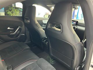 Mercedes-Benz Clase CLA 200d AMG Line, Black Line