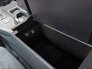 Lexus UX 2.0 300h UX Plus