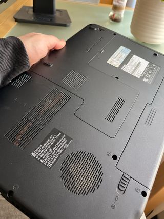 Portátil Toshiba Satellite Negro