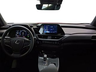 Lexus UX 2.0 300h UX Plus