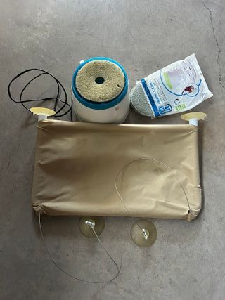 Bebedero y hamaca para gatos