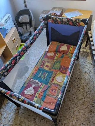 Cama de viaje plegable para bebé