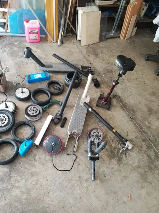 Piezas varias patinete eléctrico