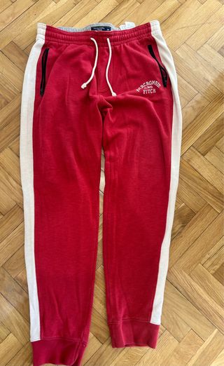 Pantalón chándal Abercrombie & Fitch rojo